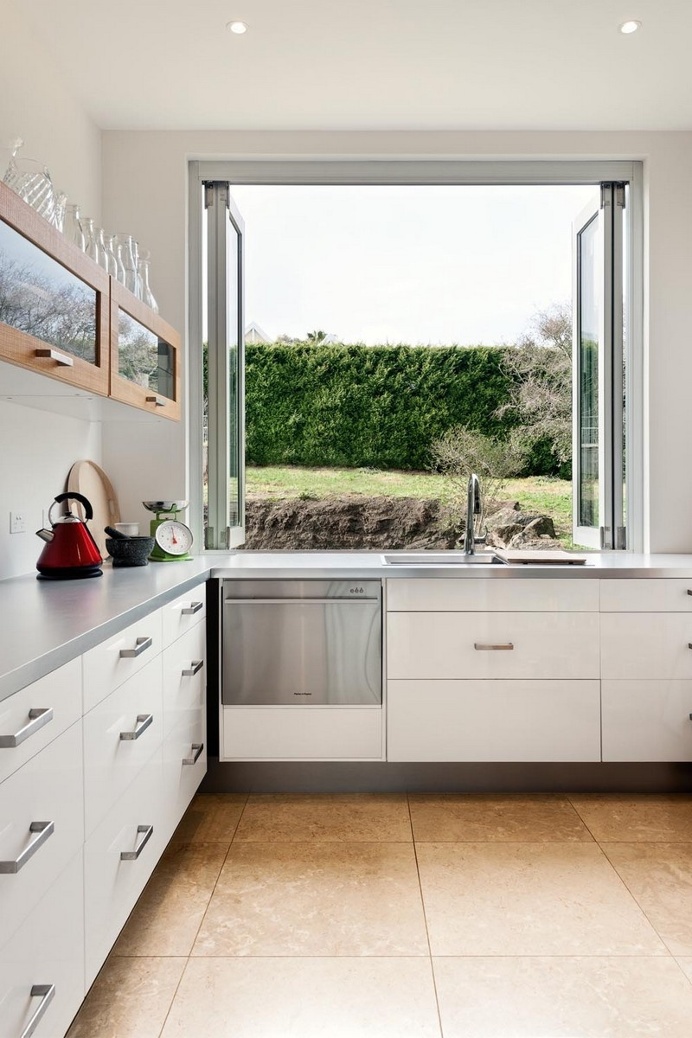 Eliza House – Innovative and Luxurious New Modern Residence