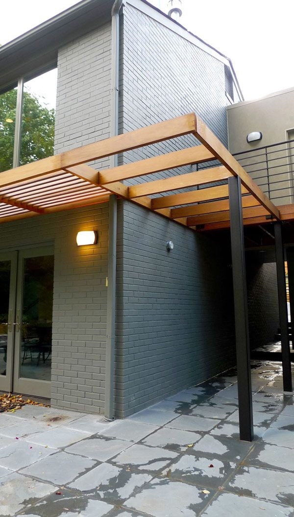 Modern renovation by KUBE Architecture