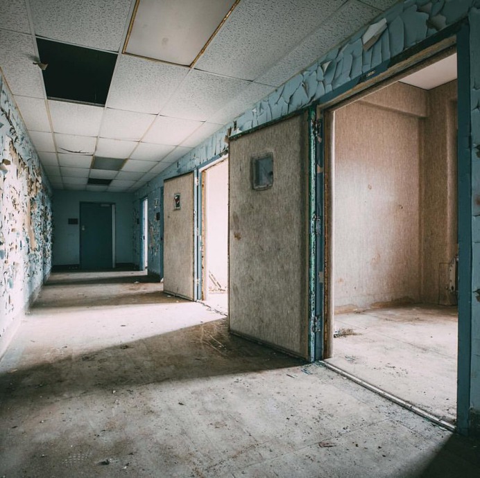 Abandoned Industrial Places Around America by Justin Jenny