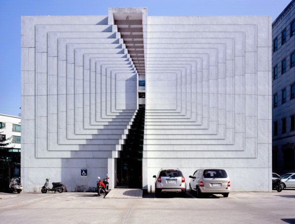 Beomsik Won | PICDIT #photo #photography #architecture #digital