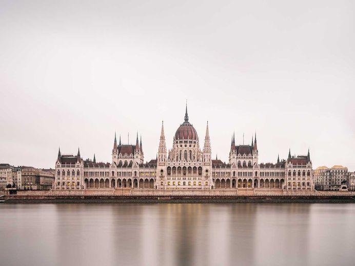 Budapest, the Old Lady: Architectural Photographs by Ludwig Favre