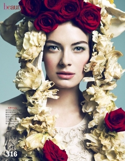 Julia Dunstall by Yossi Michaeli » Creative Photography Blog #fashion #photography #inspiration
