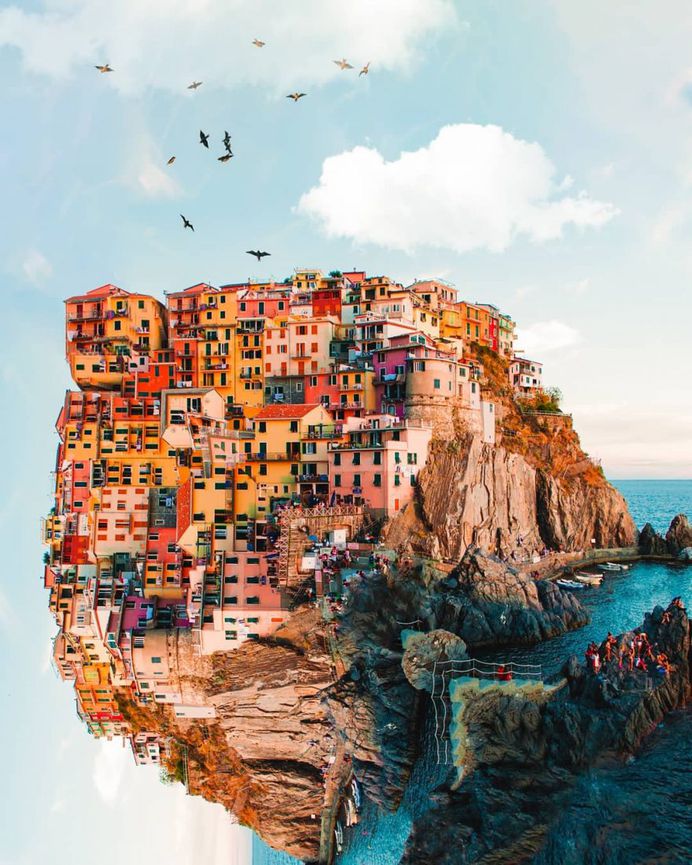 Digital Wonderland: Dreamlike Photo Manipulations by Diogo Sampaio