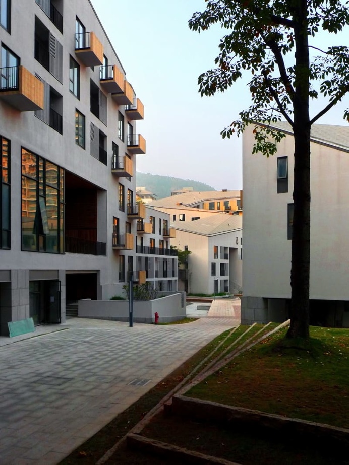 URBANUS · Maillen Hotel and Apartment