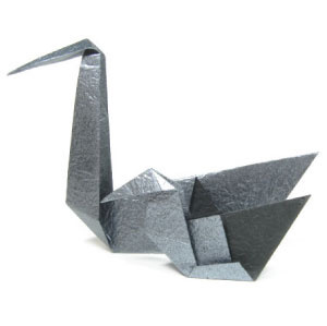 How to make a traditional origami baby swan (cygnet) (http://www.origami-make.org/howto-origami-swan.php)