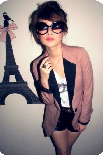 Trixiavecom Blazer - Blazer Available At Trixiave.Com! - Trixiave's Blog - Classic, Everyday In The Spring - Chictopia #photography #vintage