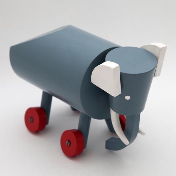 Elefante L Sutnar #elephant #toy