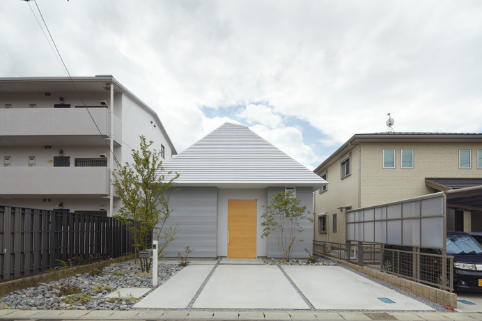 House in Iwakura