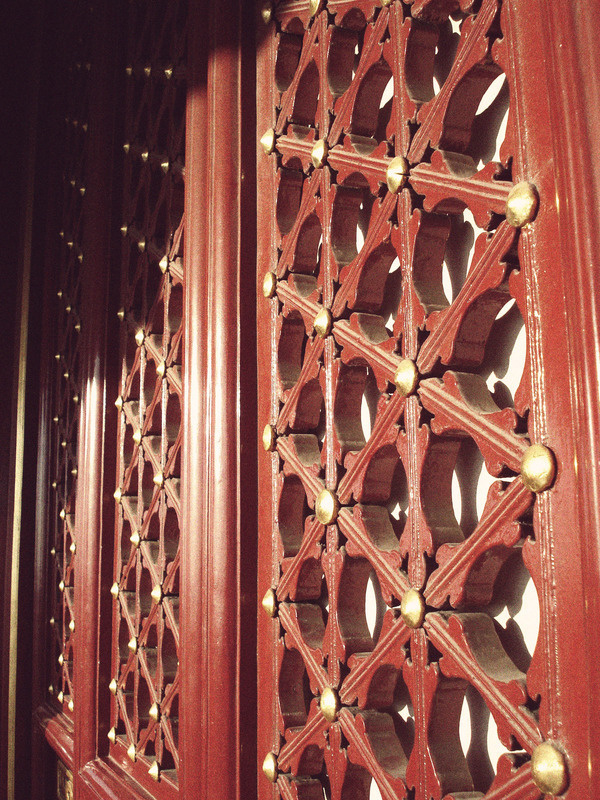 Photographic Inspiration #temple #red #pattern #photography #china