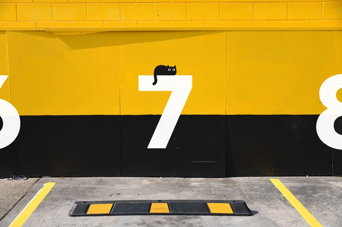 New Identity for Petbarn by Landor