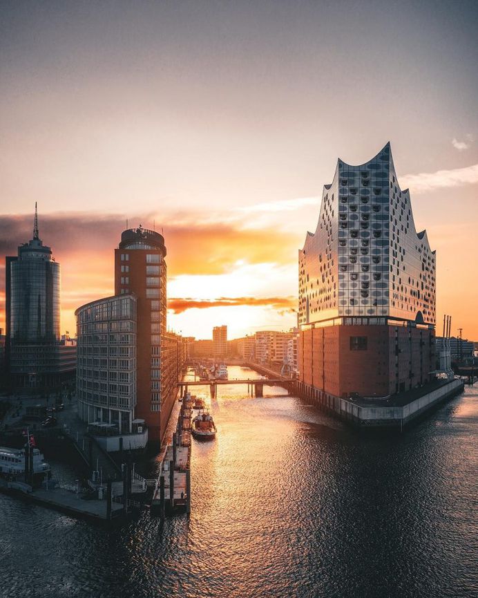 #bestcitybreaks: Striking Street Photography by Johannes Berger
