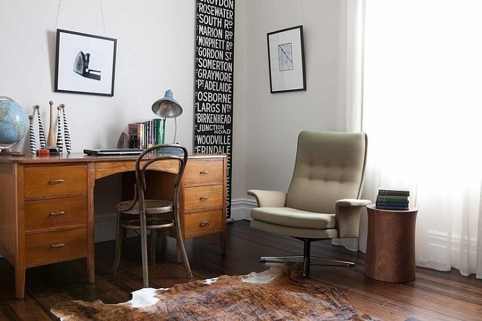 Work area, home office
