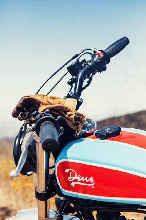 Deus #machina #retro #ex #motorcycles #deus
