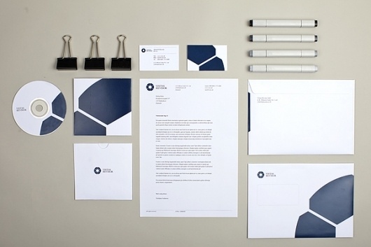 VISTAS REVISOR on the Student Show #branding #stationery