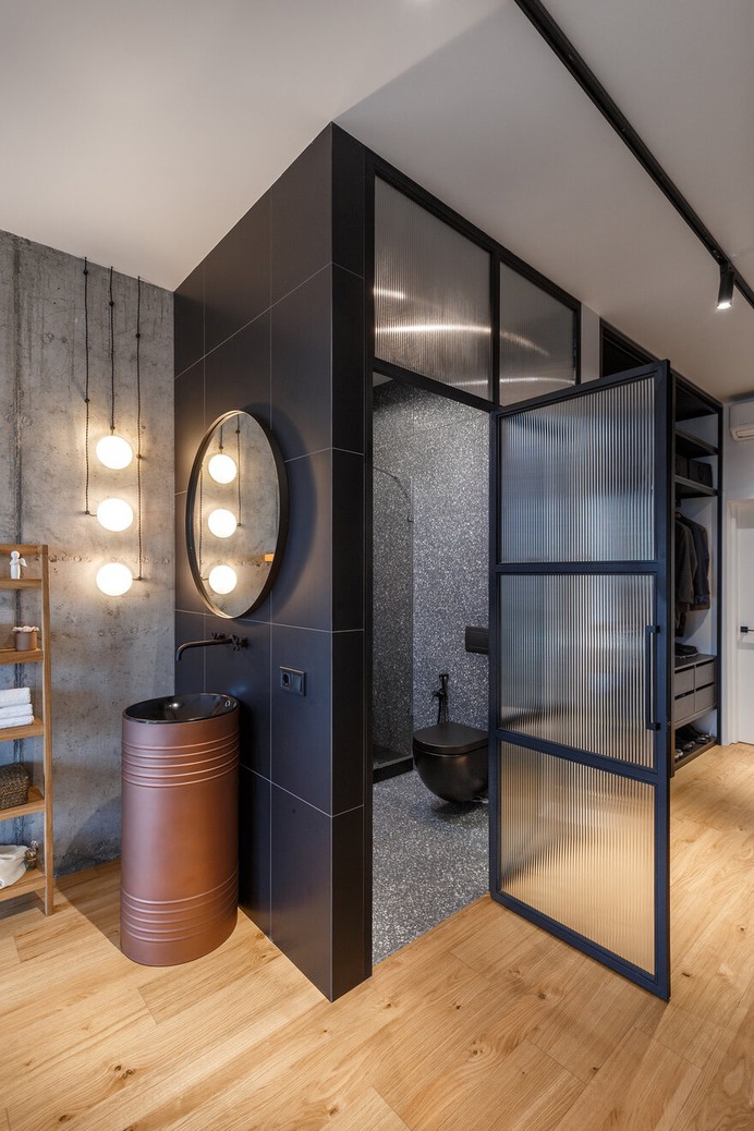 Art & Music Apartment / Svoya Studio