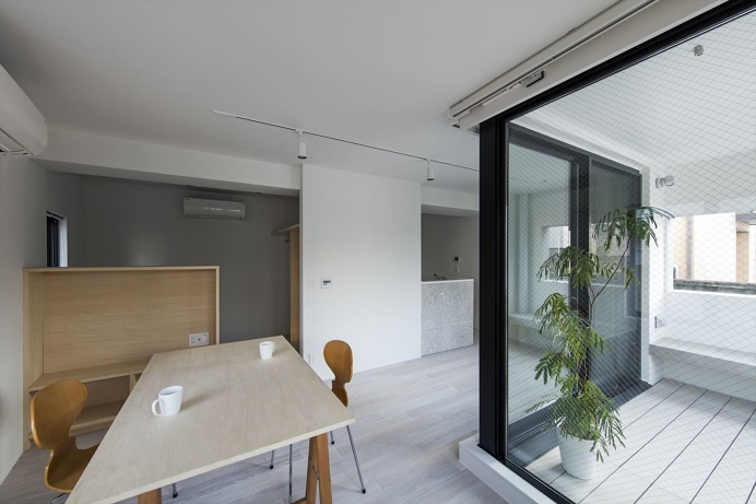 Takaban Apartment by KOBAYASHI401