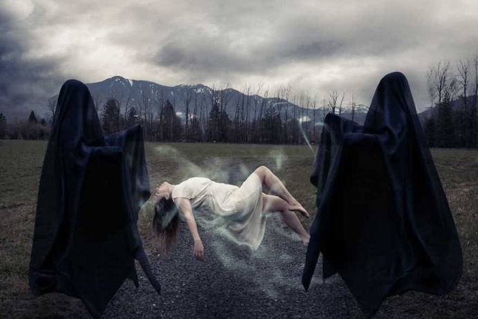 Fairy Tales and Fine Art Self-Portrait Photography by Vanessa Skotnitsky