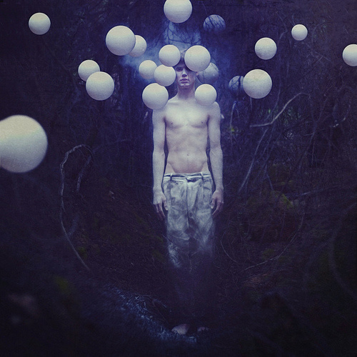 Brooke Shaden in defringe.com #defringe #brooke #photography #shaden