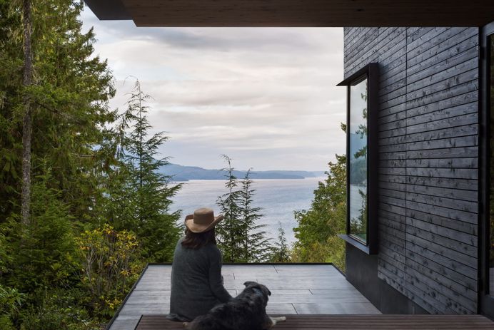 Little House | Black Cabin by MW Works
