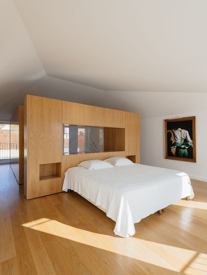 Prazeres Apartment Building Reconstruction in Lisbon 5