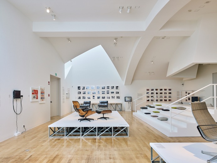 an-eames-celebration-design_dezeen_2364_col_9.jpg (2364×1773)