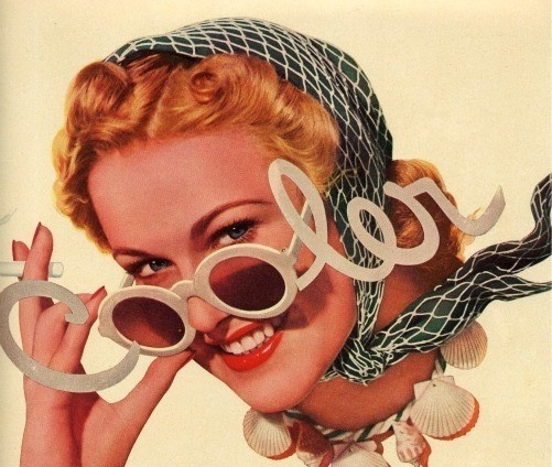 1940s Pin-Up Sunbathing Sunglasses Picture Poster Print Art Pin Up 