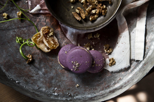 Le macaron grec Dennis Andrianopoulos #macaron #dennis #styling #andrianopoulos #food #photography