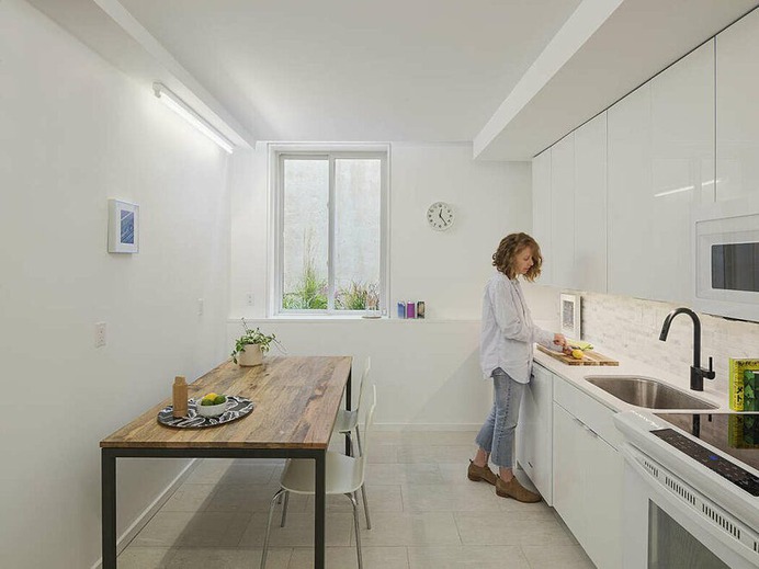 Tiny Tower Residence Designed as a Mini-Skyscraper Prototype for Small Lots