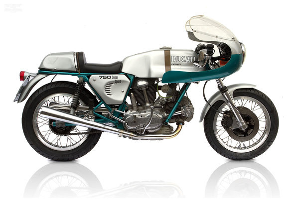 Replica Green frame Ducati 750 SS #machine #machina #replica #ex #deus #vintage #motorcycle