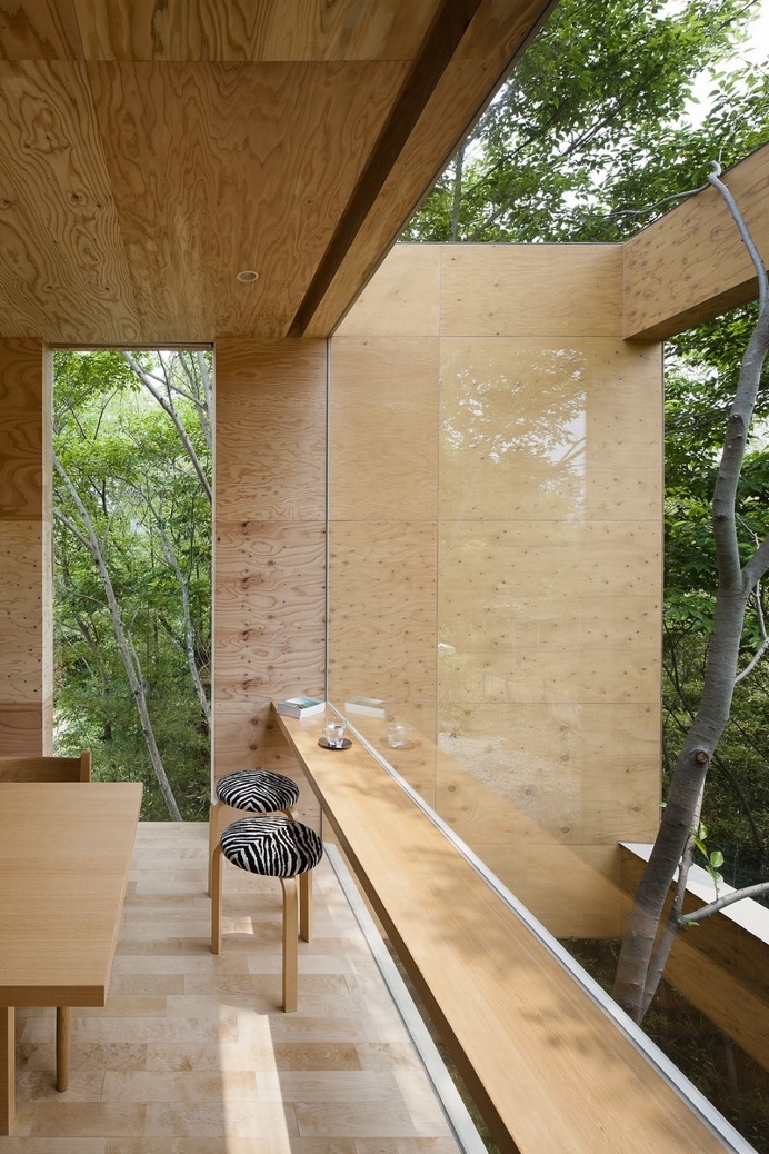 Node House by UID Architects / Japan