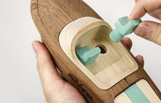 wooden toy boat designs