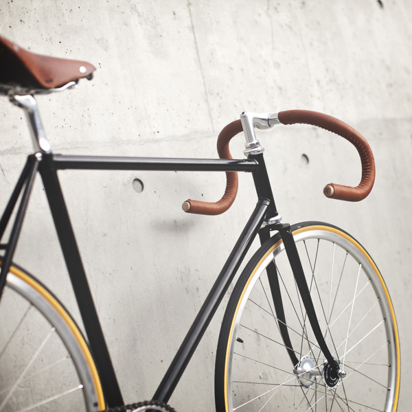 Custom Bike Project by Jon Chew #velo #leather #bike #custom #metal