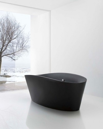 Tina - Minimalissimo #bath #minimalism #glass #wall #window