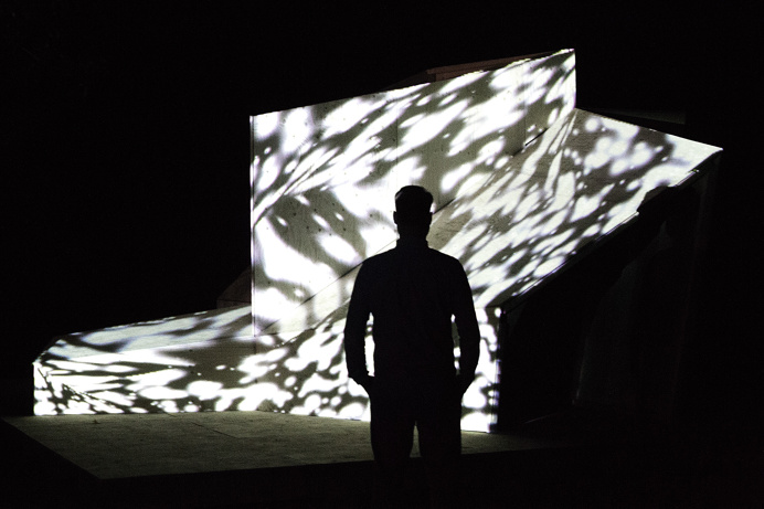 PARAMETRIC LANDMARK https://vimeo.com/cameokid/parametric_landmark #cameokid #ifac #projection #hojin kang #light #installation #mapping