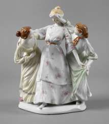 Meissen ”Three girls, the Blind cow playing” #Sets #Teasets #Porcelainsets #Antiqueplates #Plates #Wallplates #Figures #Porcelainfigurines #porcelain