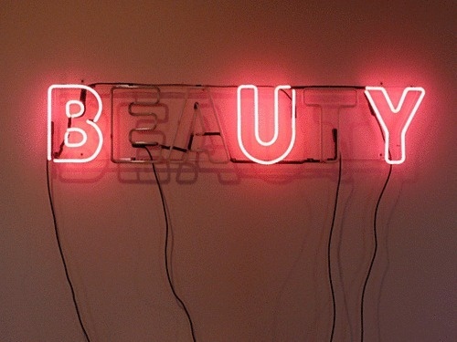 this isn't happiness.™ #buy #eat #gif #beauty