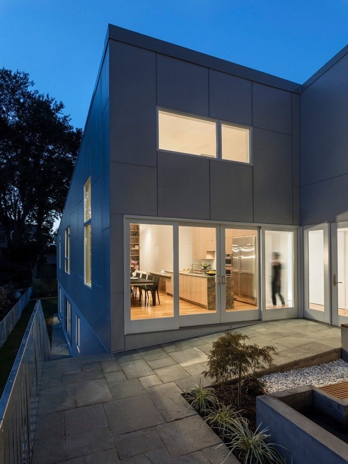 10 Degree House by Höweler Yoon Architecture 1