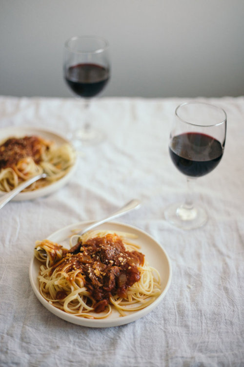 prettypasta: "Slow Cooker Short Rib Tomato Sauce "