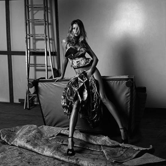 Gisele Bundchen #white #gisele #black #photography #and