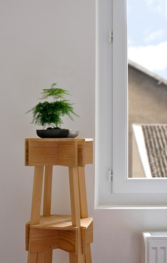VAC Stackable Stool 01 by Jean Charles Amey, via Behance #furniture #jeancharlesamey #stool