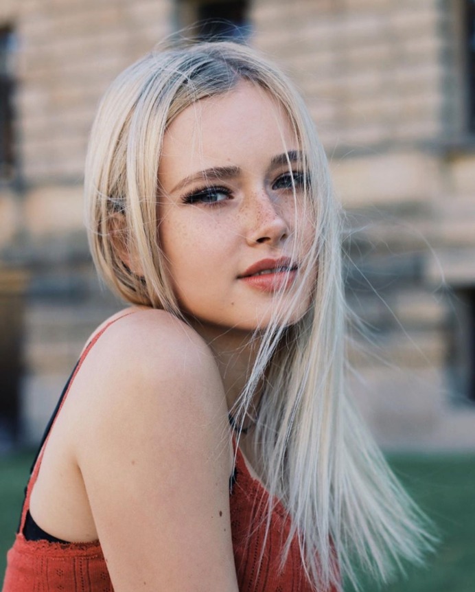lorathi: "Lili Hamann "