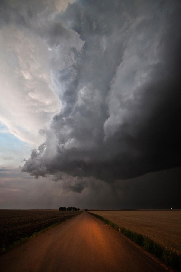 The Big Cloud by Camille Seaman #inspiration #photography #landscape