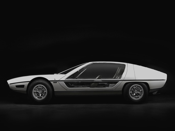 Bertone 02 #industrial #retro #car #bertone