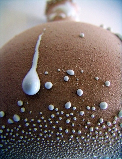 Medical Heirlooms by Tamsin van Essen #vase #design #structure #texture #ceramic