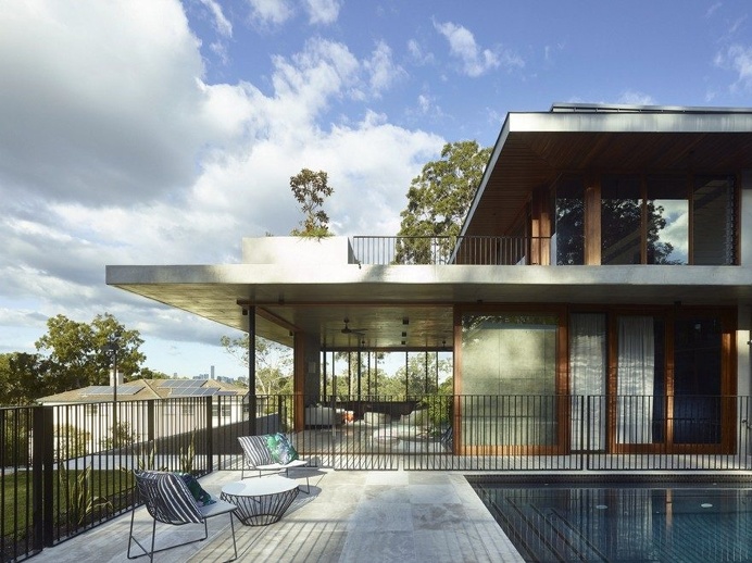 Nest House in Brisbane Has a Robust, Warm and Timeless Aesthetic 19