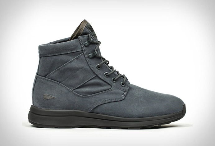 Grey boot