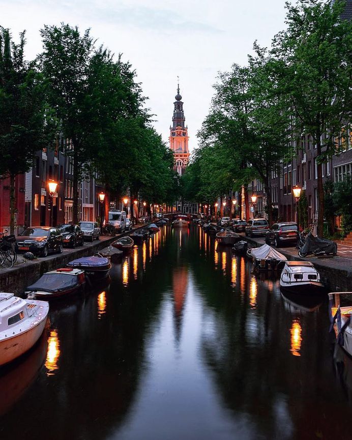 #igersamsterdam: Stunning Street Photography by Gabriel Guita