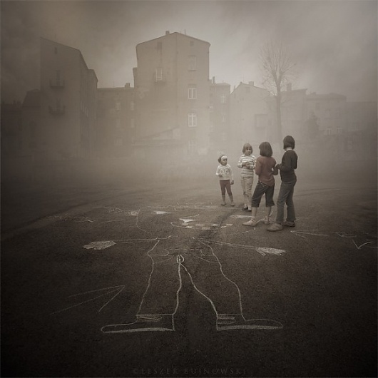 Surreal Photography by Leszek Bujnowski | 123 Inspiration #surreal #photography