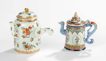 Two polychrome decorated teapots #porcelain