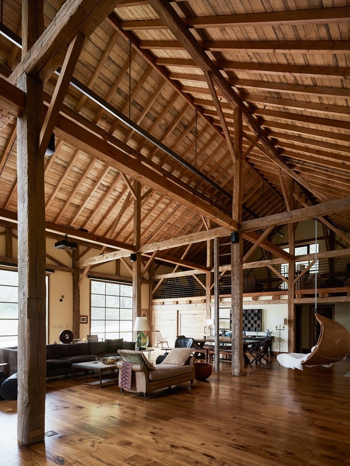 California Family Retreat – Big Sur Barn by Studio Schicketanz
